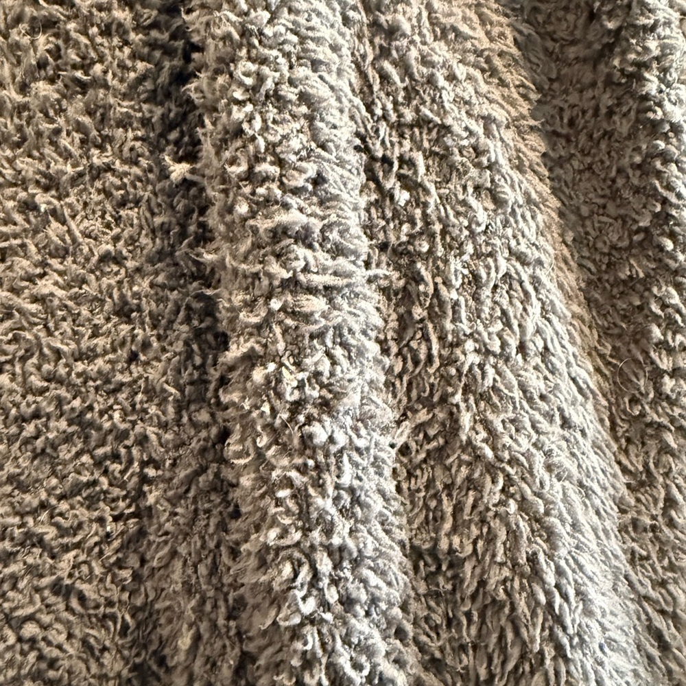 Barefoot Dreams Fleece Robe - Picture 3 of 5